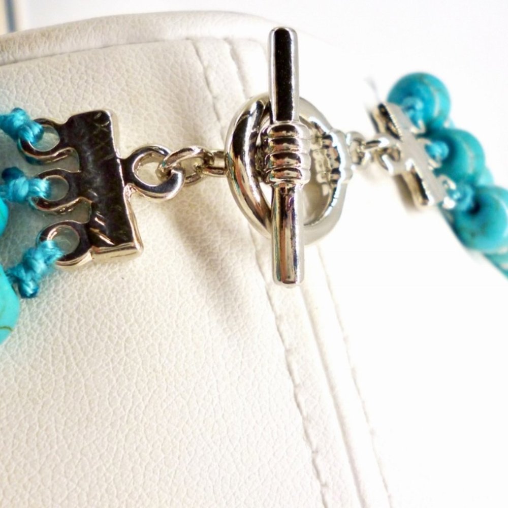 Faux Turquoise Set Necklace, Bracelet, Earrings Carved Red Beads + Box NOS M1149 - Picture 6 of 7